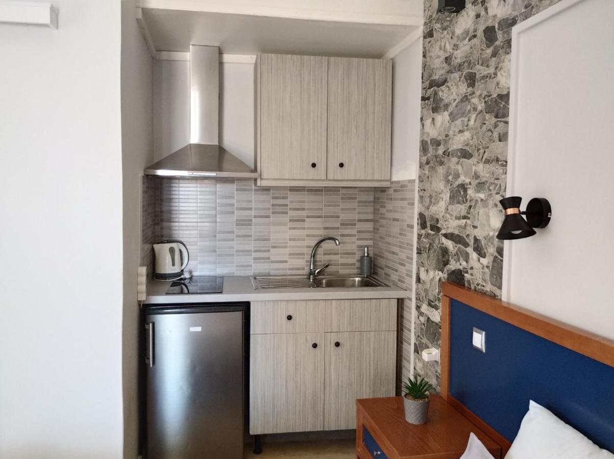 Sofia Beach Apartments Kávos Eksteriør bilde