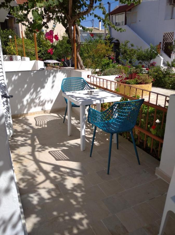 Sofia Beach Apartments Kávos Eksteriør bilde