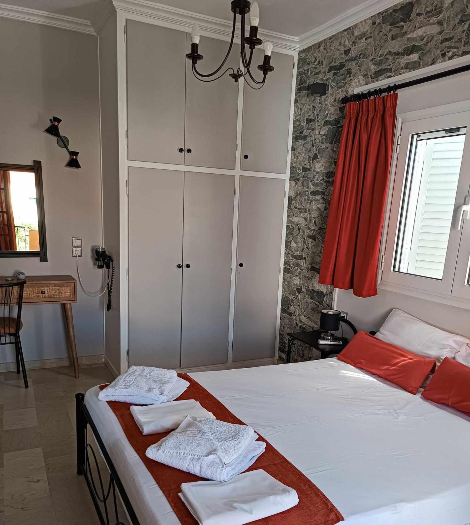Sofia Beach Apartments Kávos Eksteriør bilde