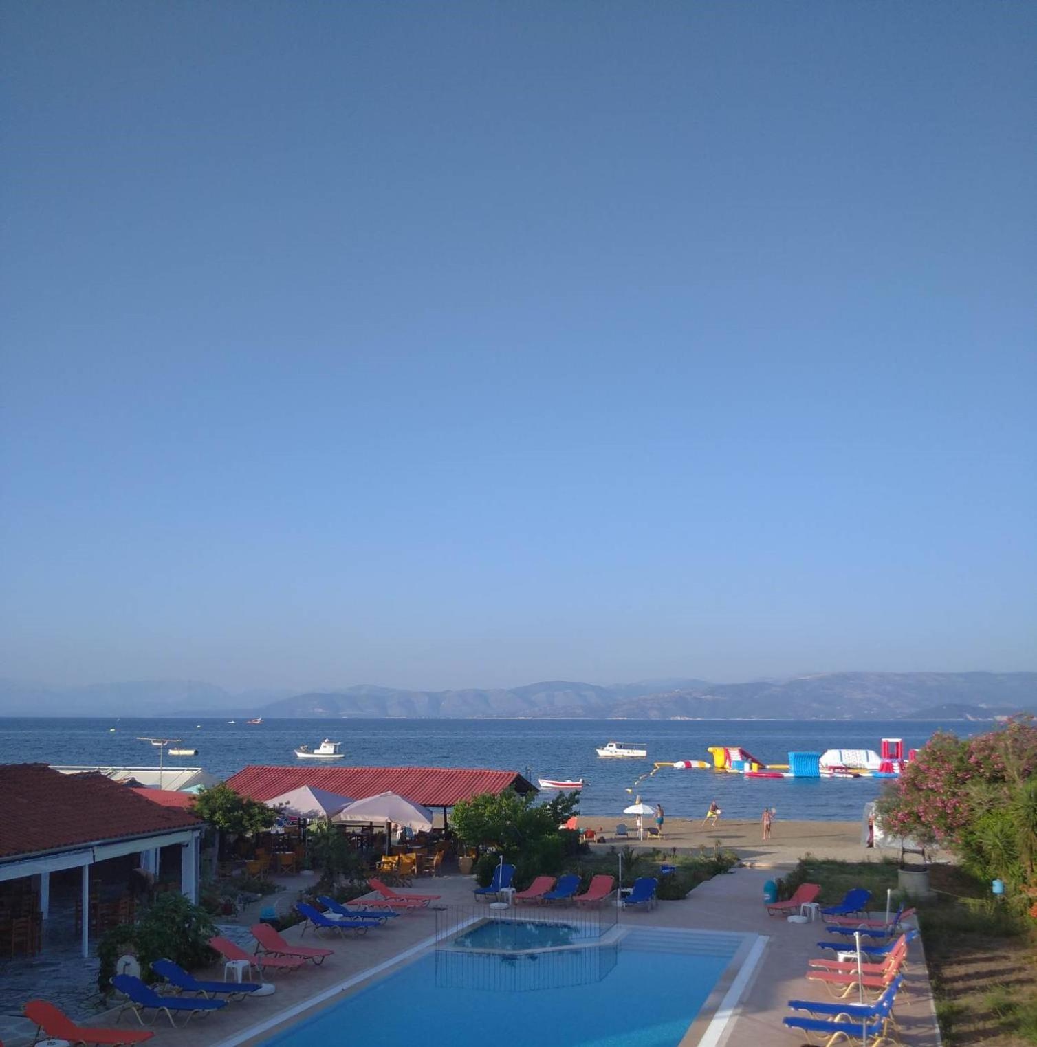 Sofia Beach Apartments Kávos Eksteriør bilde