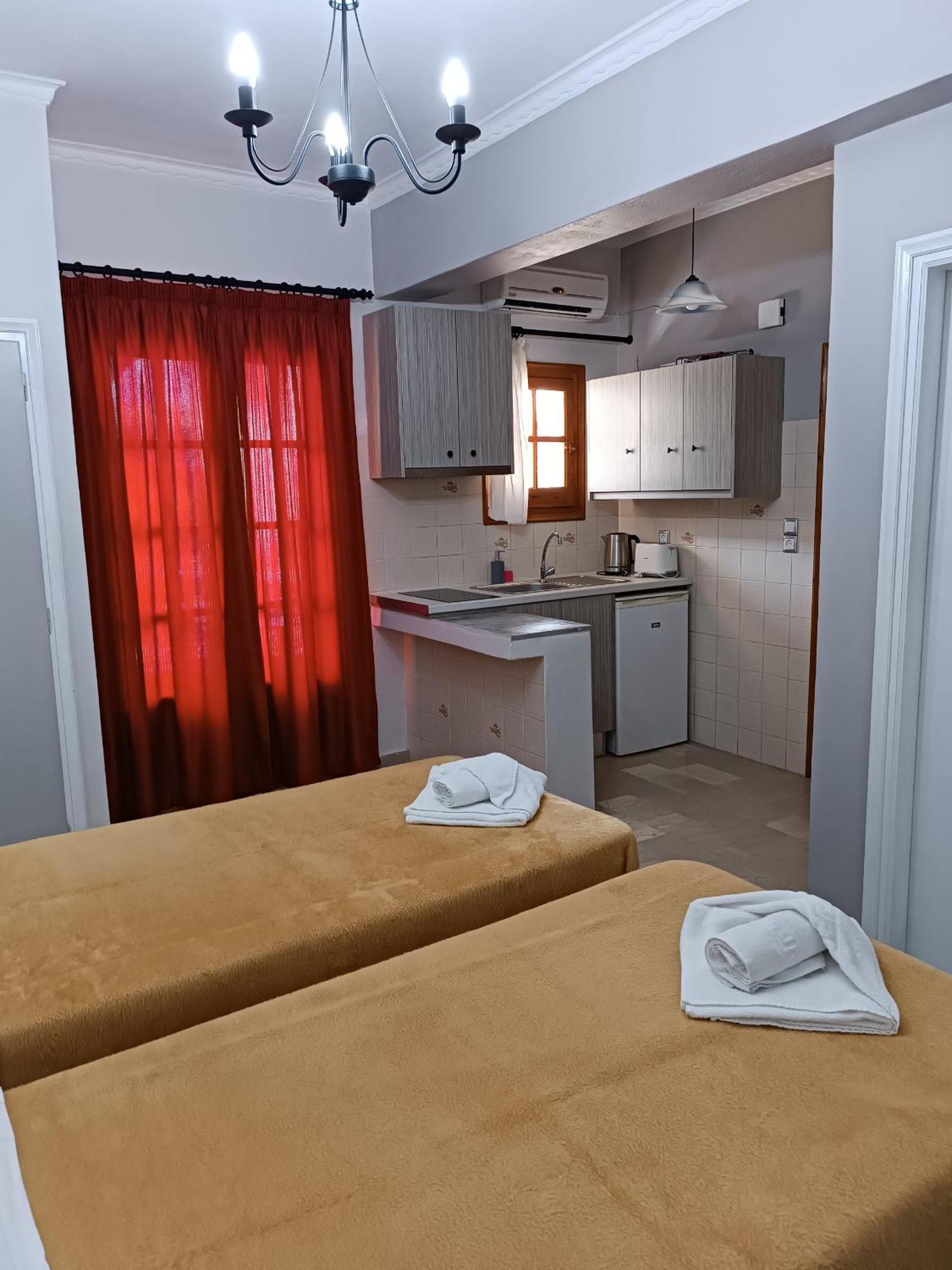 Sofia Beach Apartments Kávos Eksteriør bilde